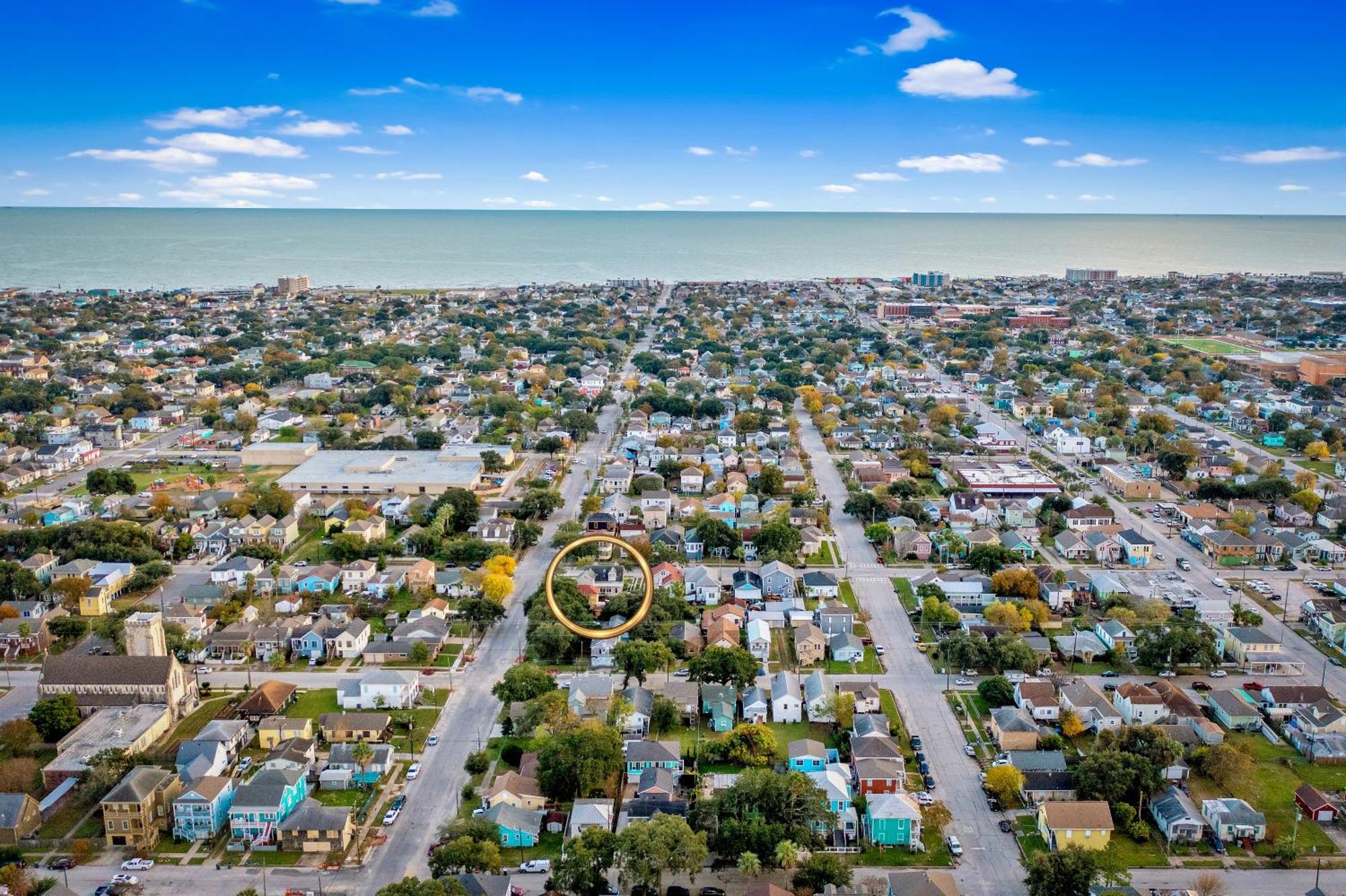 Villa Historic 1871 Coastal Breeze With Heated Pool - Restoring Galveston Extérieur photo